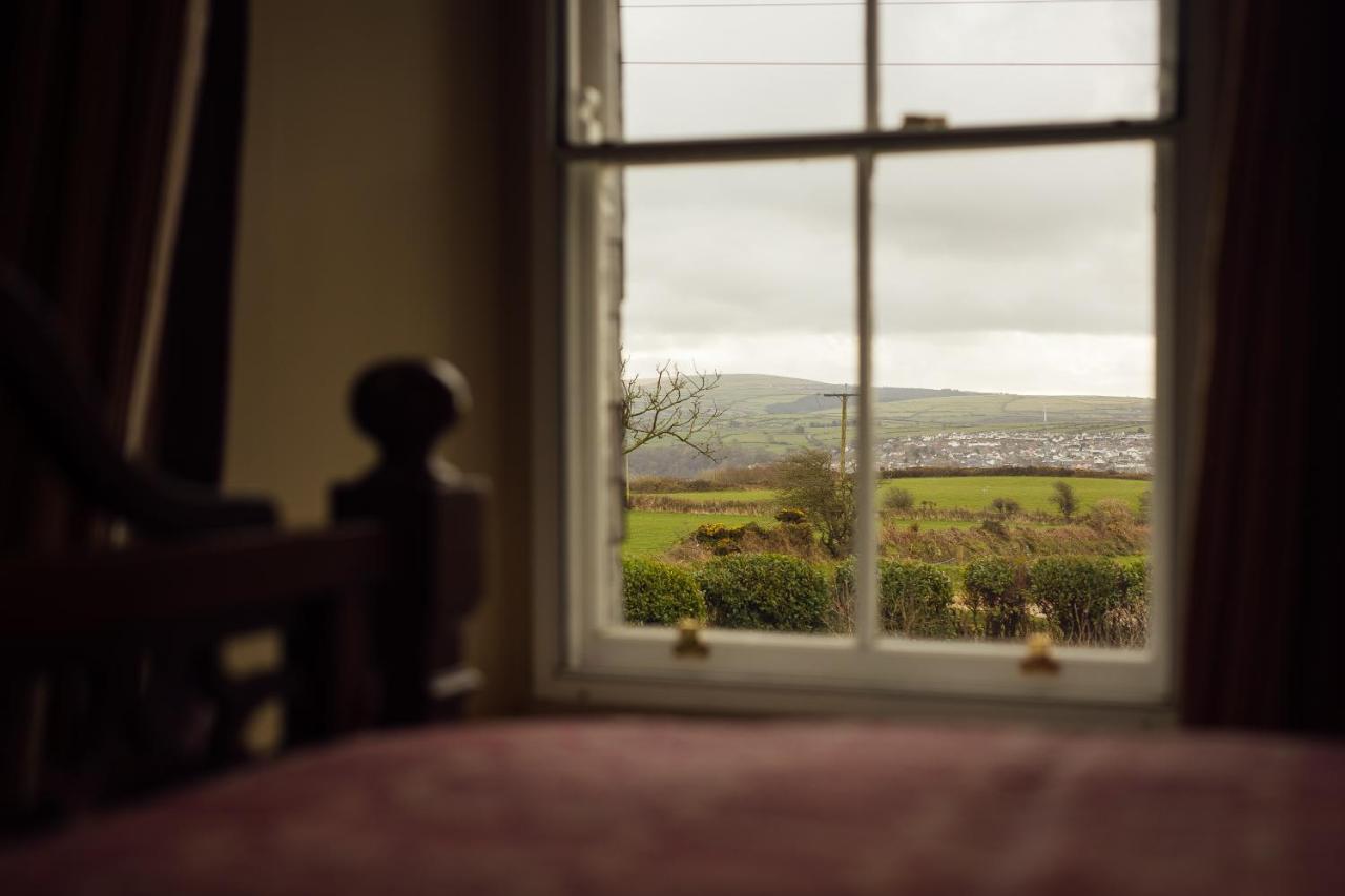 Penrhiw Farm B & B Goodwick Exterior photo